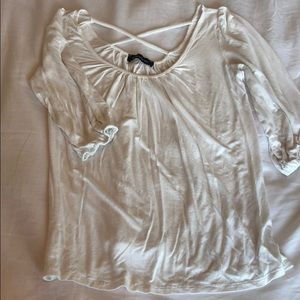 White shirt with 1/2 sleeve